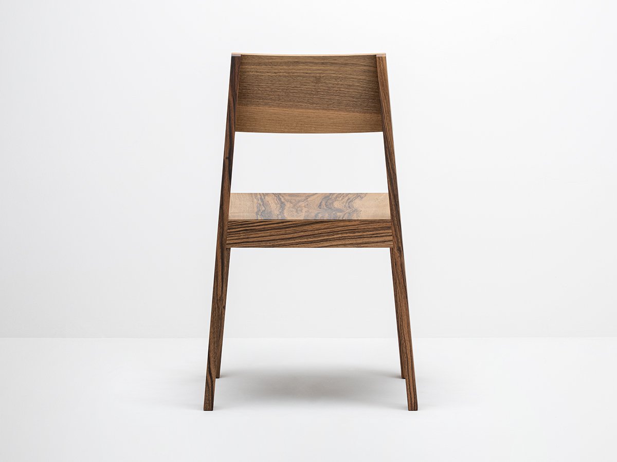 PilPil Stuhl aus Nussbaumholz - 100% Made In France