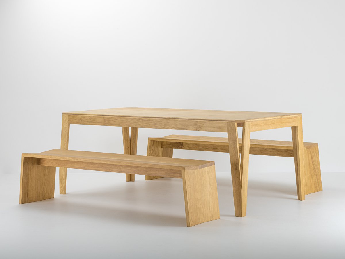 MéliMélo Tisch aus Eiche -  Tisch- und Bankkombination