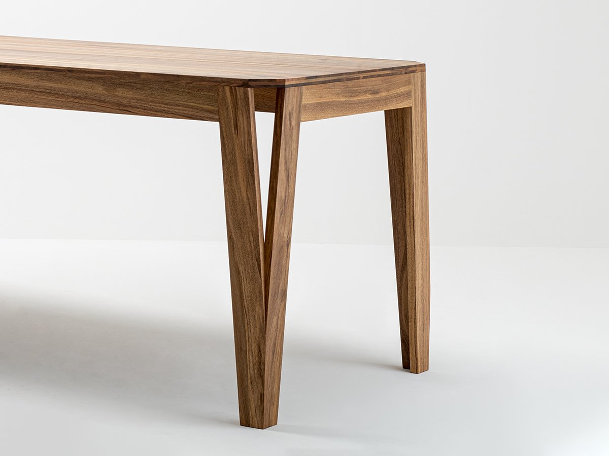 MéliMélo Tisch aus Nussbaum -100% Made In France