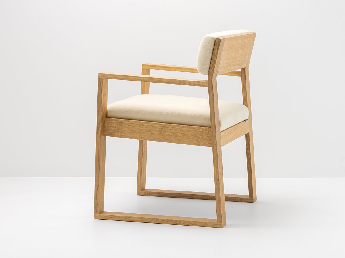 Aix Stuhl aus Eiche und Arpin® Stoffe - Stuhl geeignet für das Wohnzimmer