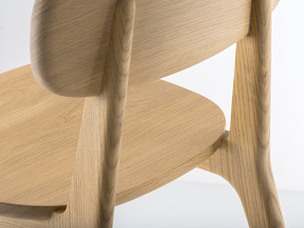 Couscous Stuhl aus Eiche - Gebogene Rückenlehne Eiche massiv