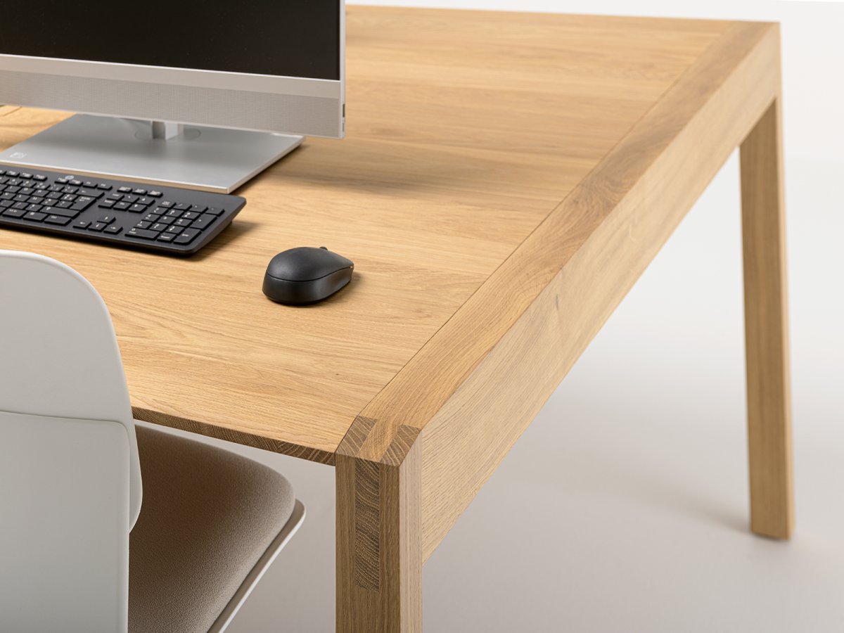 Schreibtisch Devin aus Eichenholz - Umweltbewusste Möbel